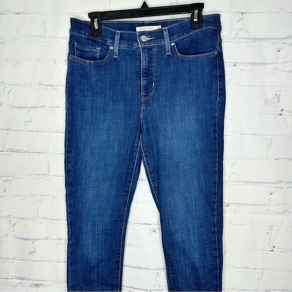 Levi’s size 29 311 Shaping Skinny Jeans - Picture 1 of 9